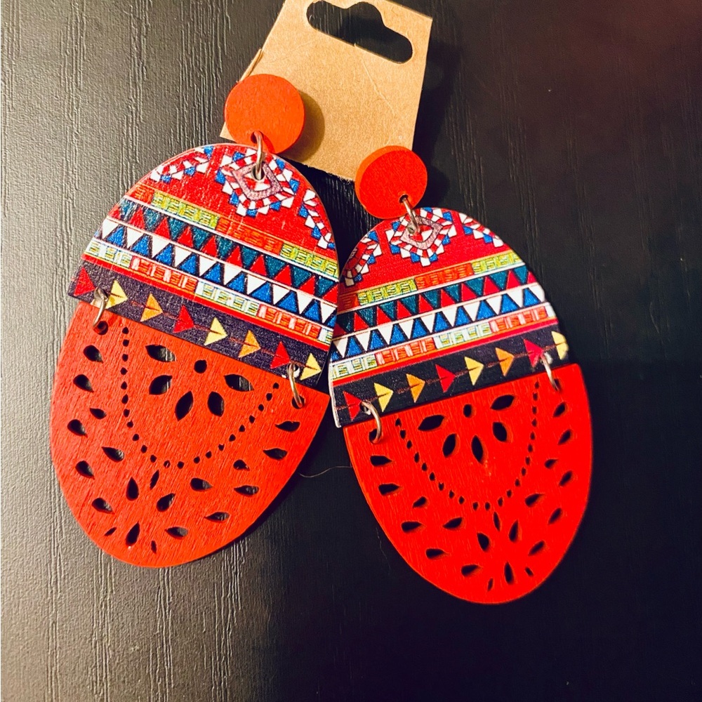 NWOT Vibrant Red Oval Dangle Earrings - Aztec/Tribal Geometric Print